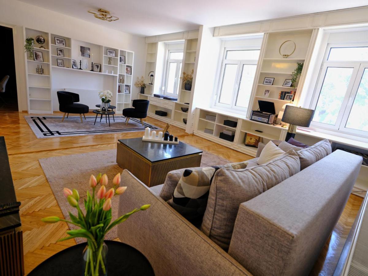 Bristol Apartment In The Centre Of 자그레브 외부 사진
