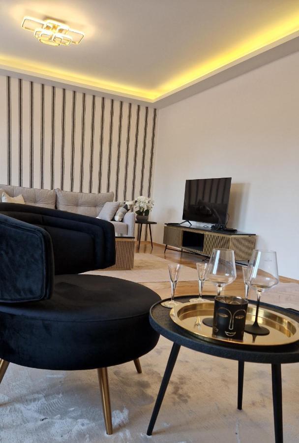 Bristol Apartment In The Centre Of 자그레브 외부 사진